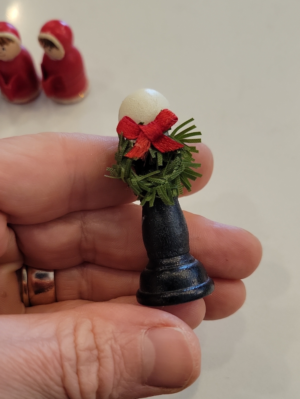 Vintage Christmas Carolers Minatures - Picture 2 of 5